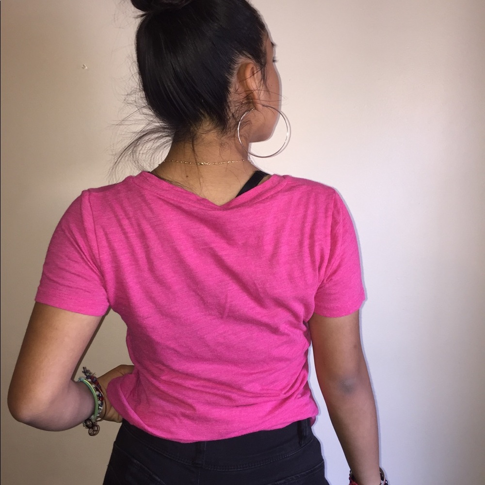 Pink T-shirt - Picture 2 of 2